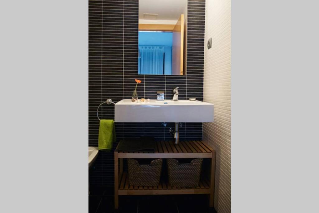 Apartamento Diseno A Cien Metros Del Mar. 토르뎀바라 외부 사진